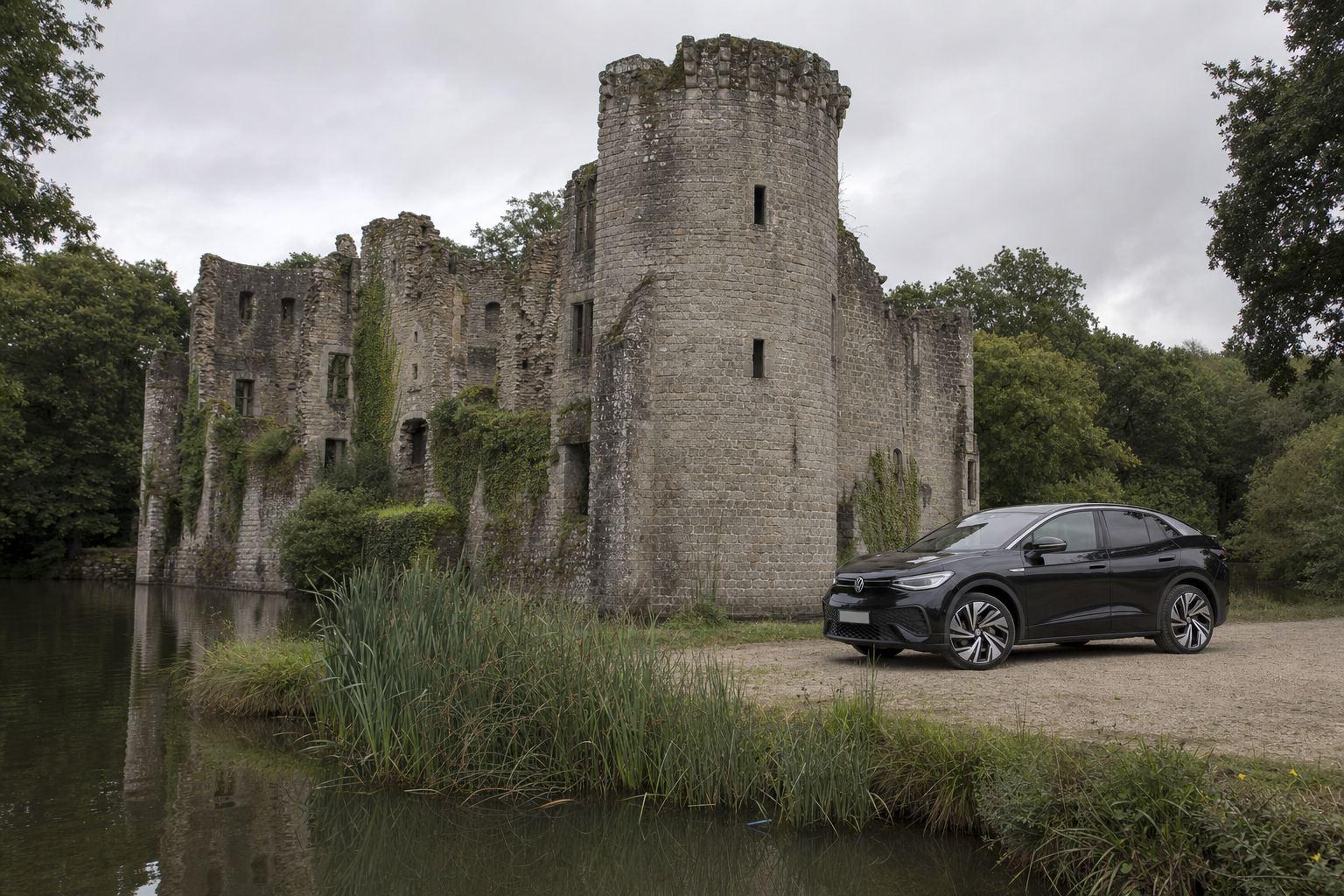 VTC Herbignac — chauffeuse privée électrique, Château de Ranrouët — VTC By DiDy